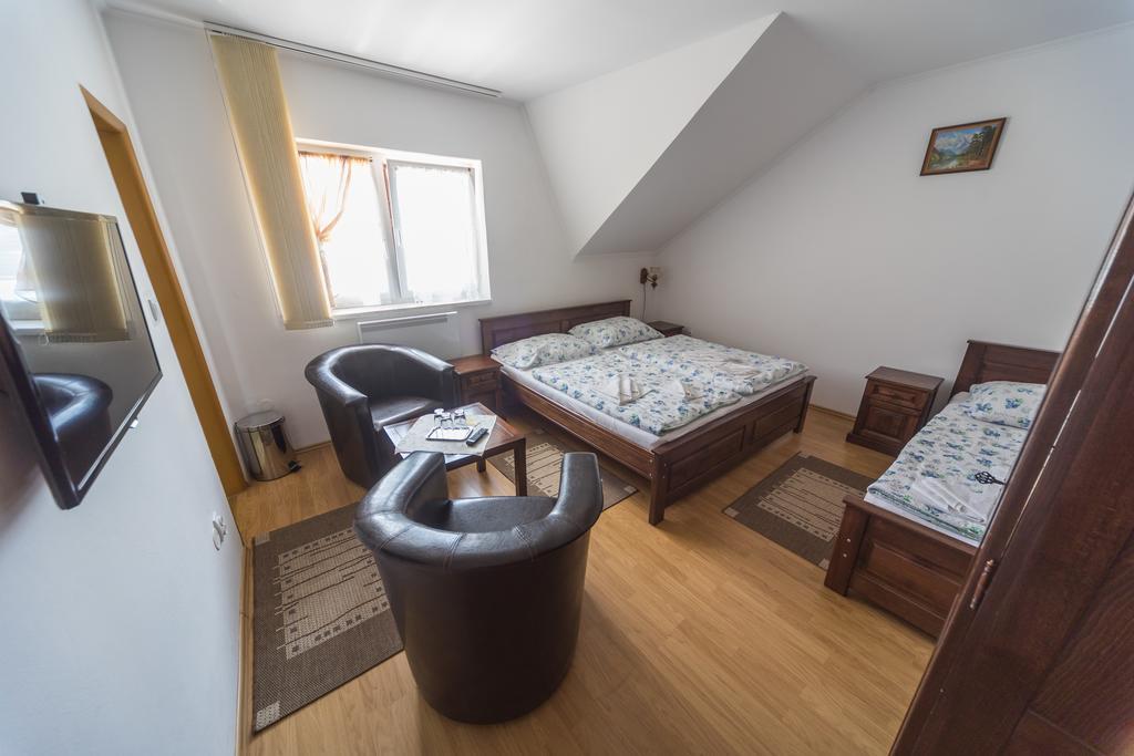 Tokaj Zlata Putna - Restaurant & Pension Vinicky Exteriér fotografie